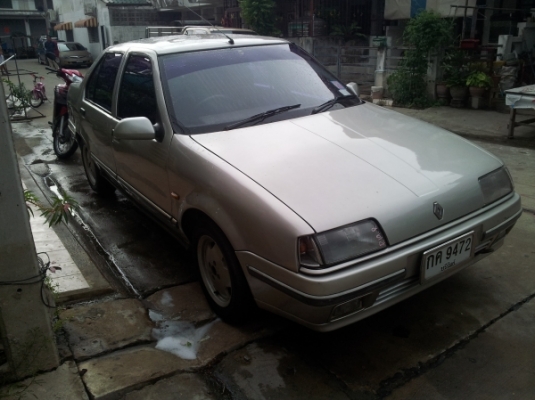 ต้องการขายรถเก๋งเรนโนลว์ R19