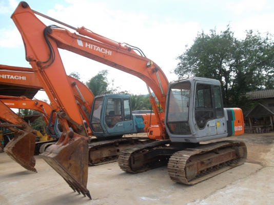 ขายรถขุด EX120-2 ขายรถขุด EX120-2