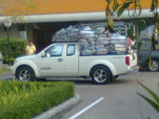 ขายคอกกะบะ นาวาร่า 10500  ต่อรองได้