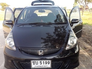 ฝากขาย รถ Honda Jazz 1.5 V(AS) AT TOP ปี 2007 เดิมๆสักคัน