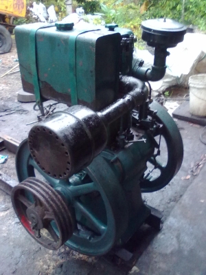 ขายเครื่องสูบนํ้า ยี่ห้อ ลิสเตอร์    lister  8เเรงม้า