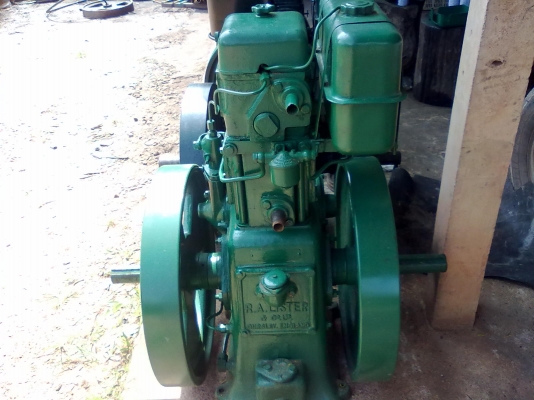 ขายเครื่องสูบนํ้า ยี่ห้อ ลิสเตอร์    lister  8เเรงม้า