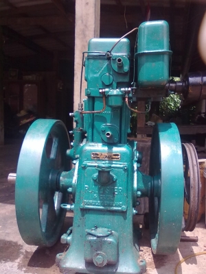 ขายเครื่องสูบนํ้า ยี่ห้อ ลิสเตอร์    lister  8เเรงม้า