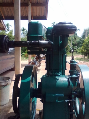 ขายเครื่องสูบนํ้า ยี่ห้อ ลิสเตอร์    lister  8เเรงม้า