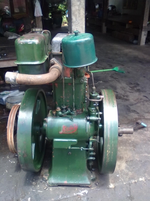 ขายเครื่องสูบนํ้า ยี่ห้อ ลิสเตอร์    lister  8เเรงม้า