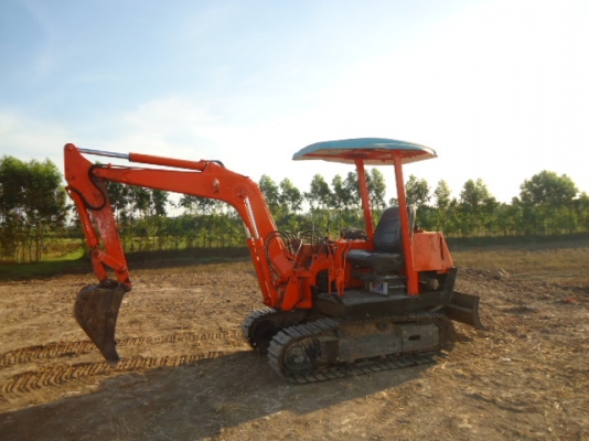 ขายรถแม็คโฮIHI  เครื่อง ISEEKI- 3 สูบ เดิมๆ แน่น ประหยัด ปั้มดีเร็วแรง เอวดี ช่วงล่างสวย แทรคเหล็กสวย  รถสภาพสวยมากพร้อมใช้งานสนใจติดต่อ ชัยยา สตึก โทร 081-9972972