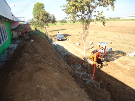 ขายรถแม็คโฮIHI  เครื่อง ISEEKI- 3 สูบ เดิมๆ แน่น ประหยัด ปั้มดีเร็วแรง เอวดี ช่วงล่างสวย แทรคเหล็กสวย  รถสภาพสวยมากพร้อมใช้งานสนใจติดต่อ ชัยยา สตึก โทร 081-9972972