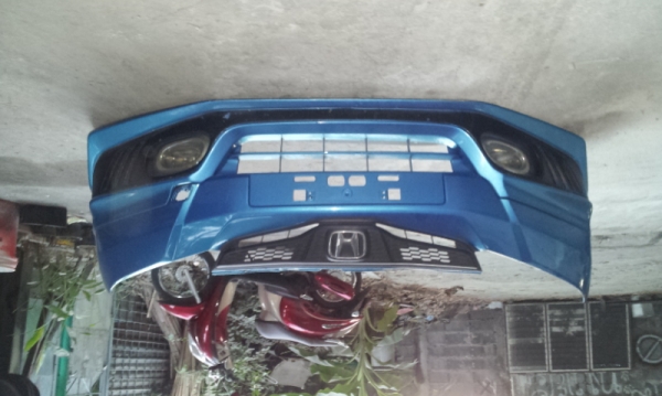 กันชนรถ  Jazz