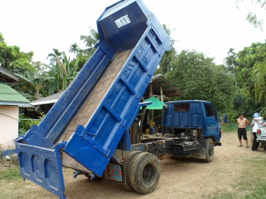 ขายรถดัมพ์ TOYOTA  DYNA 300 เครื่อง 115 แรง ฟิตเครื่องมาใหม่ๆ