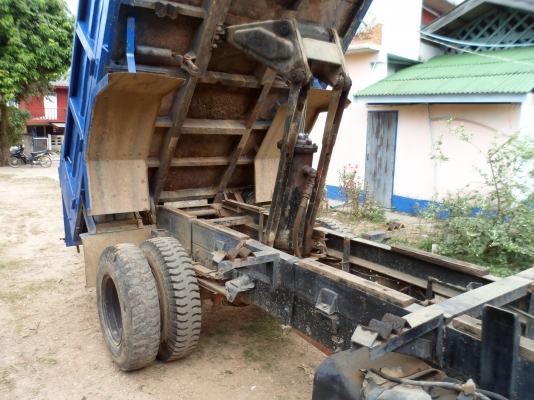 ขายรถดัมพ์ TOYOTA  DYNA 300 เครื่อง 115 แรง ฟิตเครื่องมาใหม่ๆ