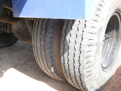 ขายหกล้อดั้มพ์ Isuzu NPR 110 แรง สภาพดี มีแนนซ์ให้บริการ Tel. 088-4501277