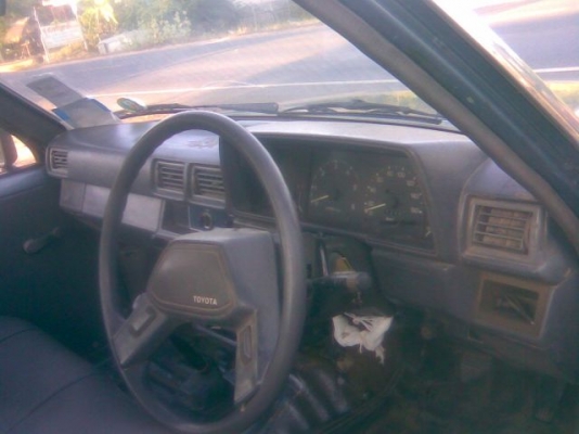 ขายTOYOTA  LN 65 ปี1988