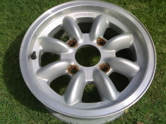 ล้อกล้วย FORMULA ONE ขอบ14 รู 130 ล้อกล้วย FORMULA ONE ขอบ14 รู 130