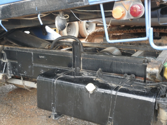 ขายหกล้อดั๊มพ์ ISUZU NPR 115 วางเครื่อง 120 ทะเบียนไม่ขาดลงเล่มเรียบร้อย