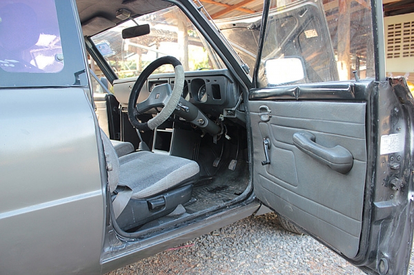 มาสด้า  1300    4  เกียร์