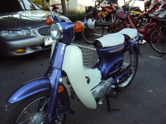 ขายฮอนด้า c70ไม่มีทะเบียน เครื่องดีสวยทำใหม่ระบบไพใช้ได้หมดสนใจติดต่อสรกฤช 081-8478107