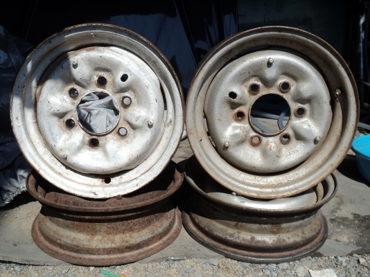 วุฒินนบุรี//ขายล้อกะทะเดิมดัทสัน620สวยๆไม่มีพุไม่ดุ้งไม่คต