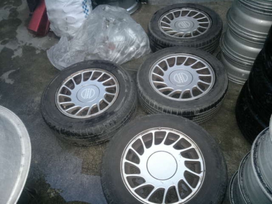 ขาย อะไหล่ จุกจิก ของ VOLVO 2 , 4 , 7 , 8 , 9 มีของมาเรื่อยๆ