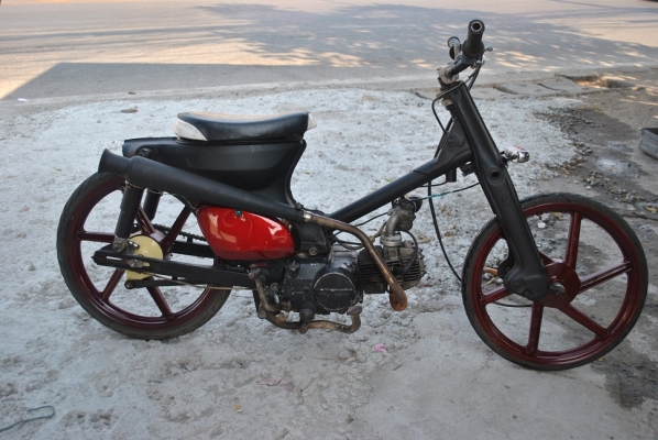 ขาย c70 แนวๆโอลสคูลสักคัน มีทะเบียนไม่โอน