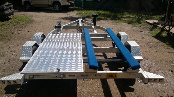 เทลเลอร์สำหลับ jetski - เรือ - ATV จากผู้ผลิตถึงผู้ใช้โดยตรง ตามแบบที่ต้องการ (มีรูปผลงานให้ดูด้านในครับ) เทลเลอร์สำหลับ jetski - เรือ - ATV จากผู้ผลิตถึงผู้ใช้โดยตรง ตามแบบที่ต้องการ (มีรูปผลงานให้ดูด้านในครับ)