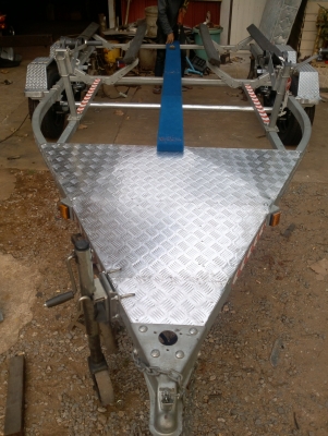 เทลเลอร์สำหลับ jetski - เรือ - ATV จากผู้ผลิตถึงผู้ใช้โดยตรง ตามแบบที่ต้องการ (มีรูปผลงานให้ดูด้านในครับ) เทลเลอร์สำหลับ jetski - เรือ - ATV จากผู้ผลิตถึงผู้ใช้โดยตรง ตามแบบที่ต้องการ (มีรูปผลงานให้ดูด้านในครับ)