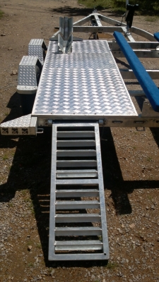 เทลเลอร์สำหลับ jetski - เรือ - ATV จากผู้ผลิตถึงผู้ใช้โดยตรง ตามแบบที่ต้องการ (มีรูปผลงานให้ดูด้านในครับ) เทลเลอร์สำหลับ jetski - เรือ - ATV จากผู้ผลิตถึงผู้ใช้โดยตรง ตามแบบที่ต้องการ (มีรูปผลงานให้ดูด้านในครับ)