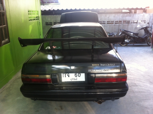 Nissan bluebird u12 Sr2.0 เกียร์ออโต้ ติดแก๊ชLPGลงเล่มแล้ว แอร์หนาว