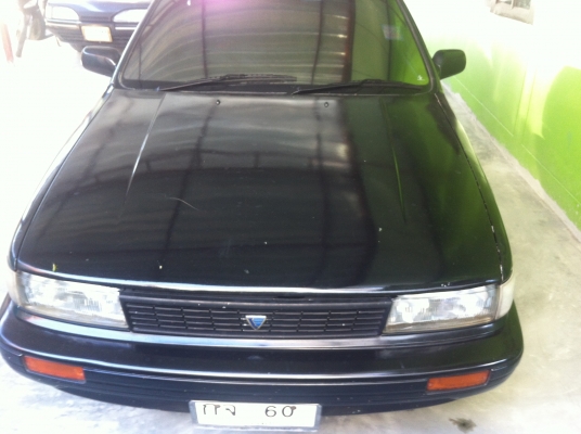 Nissan bluebird u12 Sr2.0 เกียร์ออโต้ ติดแก๊ชLPGลงเล่มแล้ว แอร์หนาว