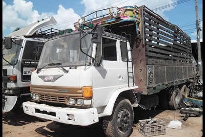 สิบล้อ F 17 เครื่อง HO7C สภาพดี สวยมากๆ