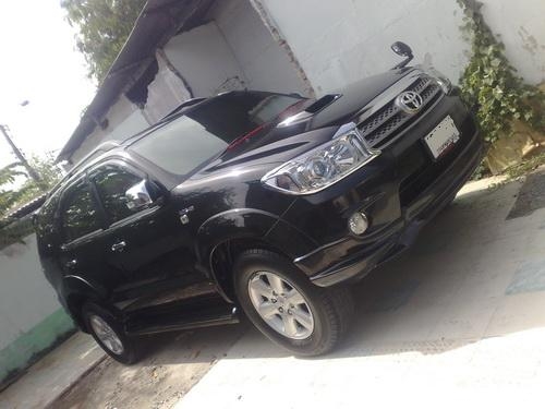 ฟอร์จูนเนอรืปี 09 เครื่องดีเซล3000ออโต้ขับ2 สวยเดิมบางไม่แพง