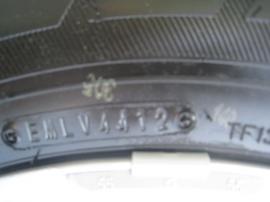 ขายกะทะล้อ isuzu d-max 15" 6/139 +ยางป้ายแดงปี 12(081-3747940)