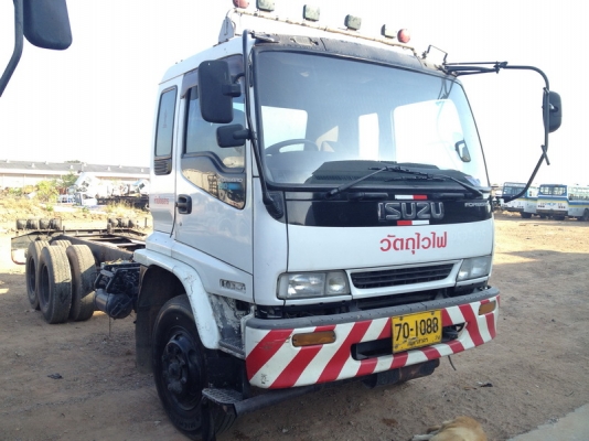 ขายสิบล้อหัวคัชซี ISUZU DECA เครื่อง 6HH-1 210 แรงม้าสภาพสวยวิ่งใช้งานงานอยู่ทะเบียนพร้อมมี 2 คันครับรีบๆเลยครับ ขายสิบล้อหัวคัชซี ISUZU DECA เครื่อง 6HH-1 210 แรงม้าสภาพสวยวิ่งใช้งานงานอยู่ทะเบียนพร้อมมี 2 คันครับรีบๆเลยครับ