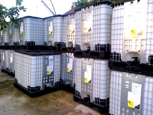 ***** ถัง IBC 1,000 ลิตร ( เบ๊าท์ ) เกรด A 2,800 บาท *****