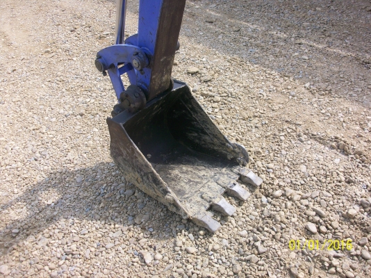 ขายแมคโคร MITSUBISHI รุ่น MM303R-3 เก่าญี่ปุ่น ติดต่อคุณจี๊ด 089-7949488 คุณยุทธ์ 081-9870866