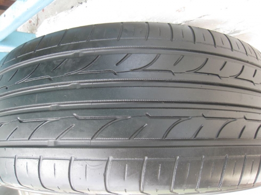 ขายเศษยาง yokohama earth-1 215/60r16 ปี10(1เส้น) (081-3747940)