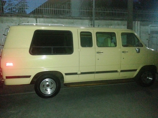 Chevrolet Chevy van 2.0 รถมือสองราคาถูกๆ