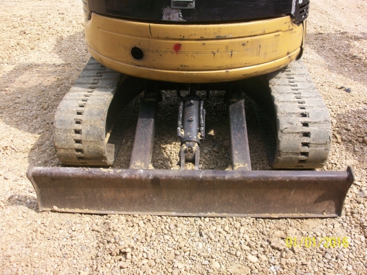 ขายแมคโคร MITSUBISHI รุ่น MM303R-3 เก่าญี่ปุ่น ติดต่อคุณจี๊ด 089-7949488 คุณยุทธ์ 081-9870866 ขายแมคโคร MITSUBISHI รุ่น MM303R-3 เก่าญี่ปุ่น ติดต่อคุณจี๊ด 089-7949488 คุณยุทธ์ 081-9870866