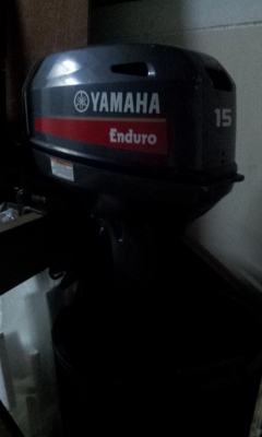 ขายเครื่อง yamaha 15 แรง ยังเอี่ยม 30,000 บาท ขายเครื่อง yamaha 15 แรง ยังเอี่ยม 30,000 บาท