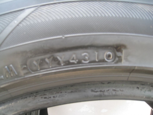 ขายยาง YOKOHAMA EARTH-1 215/55R17 ปี 10 (1คู่) (081-3747940)