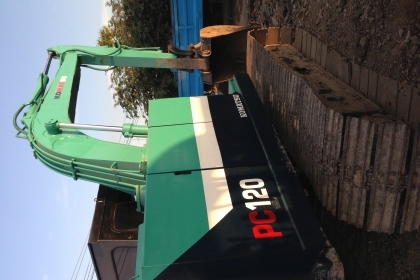 komassu pc 120 รุ่น 2 สภาพพ้อมใช้งาน มีเเอร์พร้อม komassu pc 120 รุ่น 2 สภาพพ้อมใช้งาน มีเเอร์พร้อม