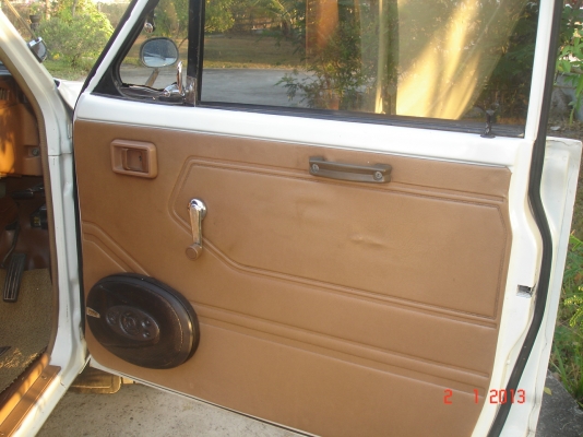 DATSUN 720 สี่ประตู