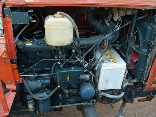 ขายรถไถ KUBOTA L1-185 4WD พร้อมผาน 5 สภาพพร้อมใช้ ขายรถไถ KUBOTA L1-185 4WD พร้อมผาน 5 สภาพพร้อมใช้