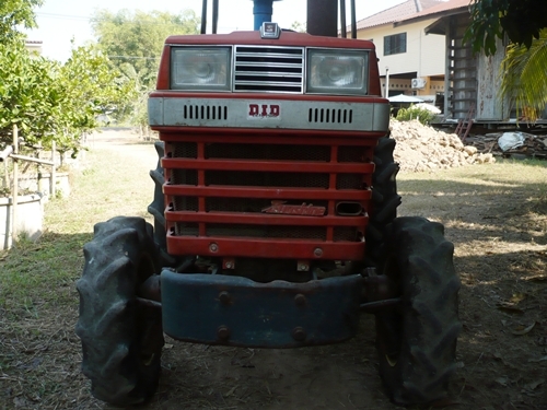 ขายรถไถ KUBOTA L1-185 4WD พร้อมผาน 5 สภาพพร้อมใช้ ขายรถไถ KUBOTA L1-185 4WD พร้อมผาน 5 สภาพพร้อมใช้