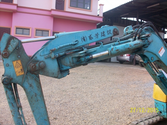 ขายแมคโคร KUBOTA RX 202 (เท่า PC 20)  เก่าญี่ปุ่น ติดต่อคุณจี๊ด 089-7949488 คุณยุทธ์ 081-9870866