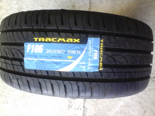 ขายยาง 245 45 17 TRACMAX F 106 ราคาเส้นละ 2,600 บาทครับ