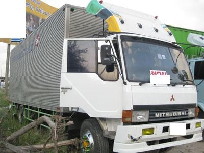 ขาย 6 ล้อ Mitsu ไอ้หลง ตู้แ้ห้งท้ายฝาไฮโดลิค มีแนนซ์ให้ได้ 400000 Tel. 088-4501277 โทรได้ตลอด 24 ชม.
