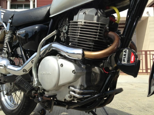 ..นุรังสิต______ขายCL400cc.___ปี99-2000__ประกอบใหม่  เดิมสวยเทพๆๆ รับประกันคุณภาพ 52000 พร้อมส่งทั่วไทย