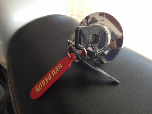 ..นุรังสิต______ขายCL400cc.___ปี99-2000__ประกอบใหม่  เดิมสวยเทพๆๆ รับประกันคุณภาพ 52000 พร้อมส่งทั่วไทย