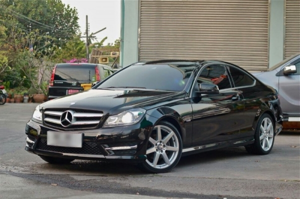 สวยจุงเบย ขาย Benz C-180 Coupe ปี 2013 ไฟแนนซ์ได้เกินราคา ไม่ต้องดาวน์