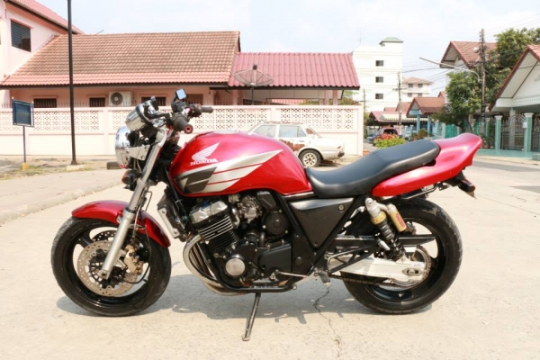 ขายcb400 y 97 อินวอย สรรพสามิตแท้ เครื่องดี ขี่มันๆครับ สีเดิมๆ ขายcb400 y 97 อินวอย สรรพสามิตแท้ เครื่องดี ขี่มันๆครับ สีเดิมๆ